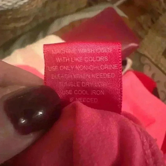 Feathers Pink Mock Neck Crop Blouse Large - Picture 7 of 7